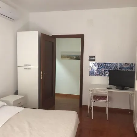 La Dimora Dei Sette Arcangeli 4* パレルモ