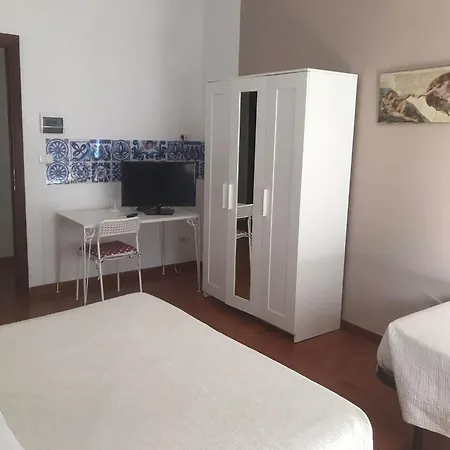 La Dimora Dei Sette Arcangeli Guest house