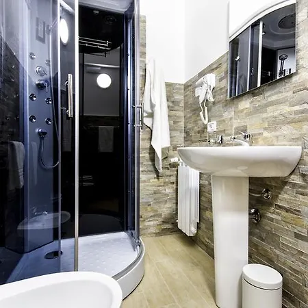 ゲストハウス La Dimora Dei Sette Arcangeli 4*