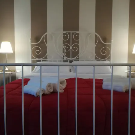 La Dimora Dei Sette Arcangeli ゲストハウス 4*