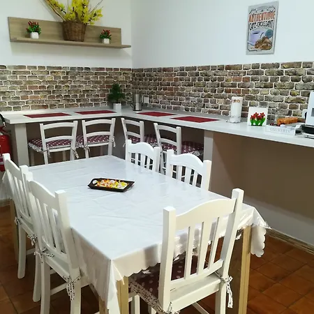 La Dimora Dei Sette Arcangeli Guest house