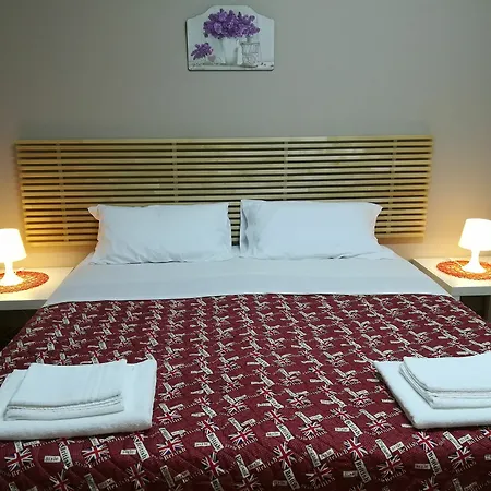 La Dimora Dei Sette Arcangeli Guest house
